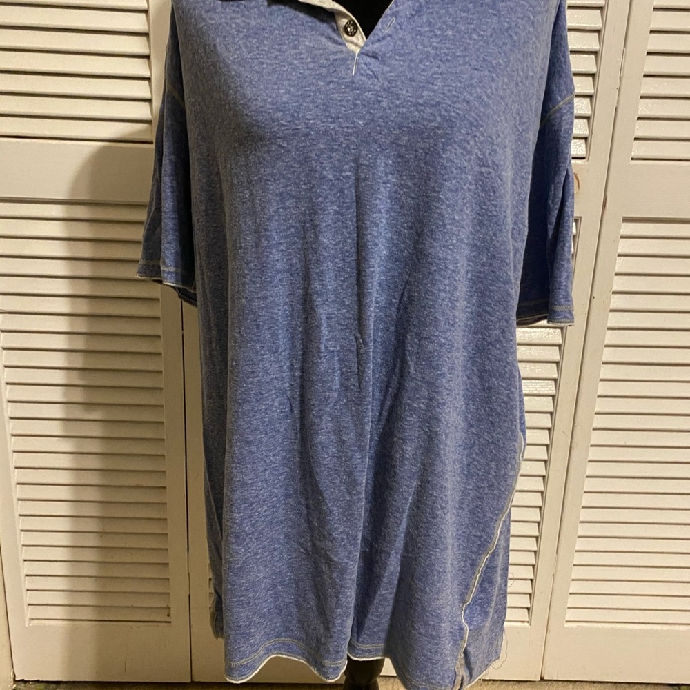 Clothes - Picture 5 of 8